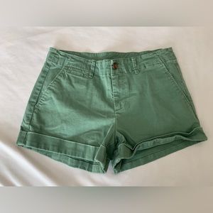 Victoria’s Secret Vintage Green Kakhi Shorts Women’s Size 6